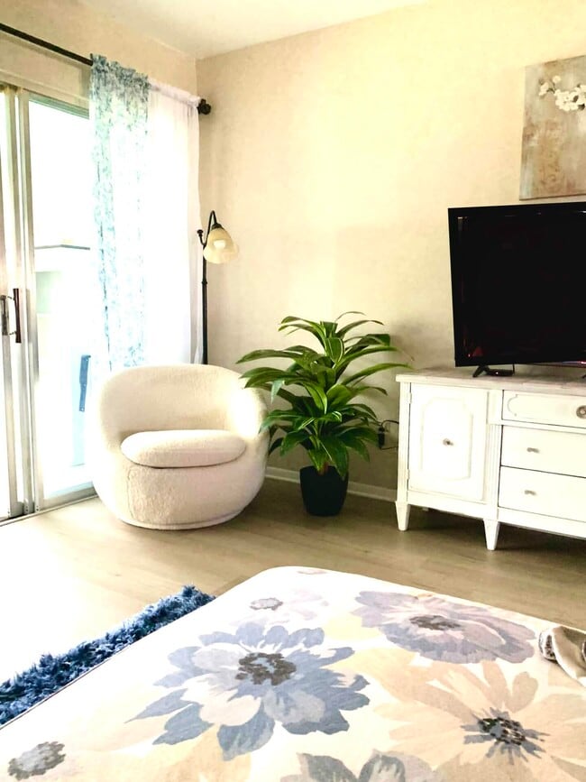 Photo - 2929 SE Ocean Blvd Unit 117