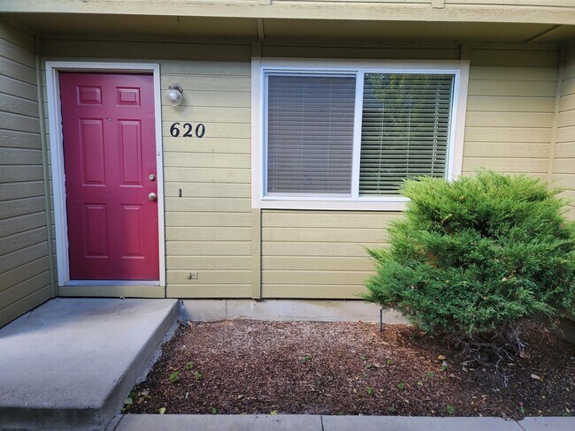 Photo - 620 E Pennsylvania St