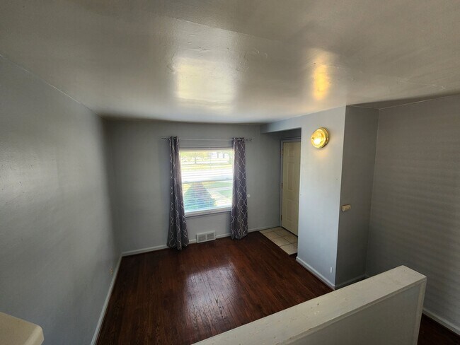 24930 Outer Dr W Unit 3