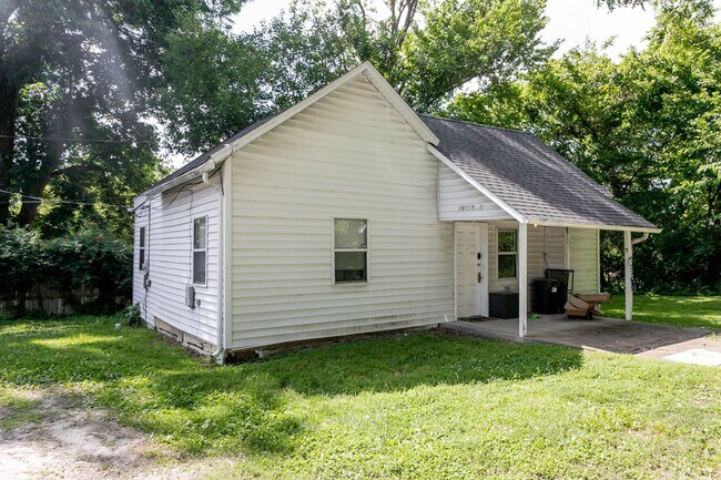 Photo - 1605 Hinkson Ave Unit 1605.5