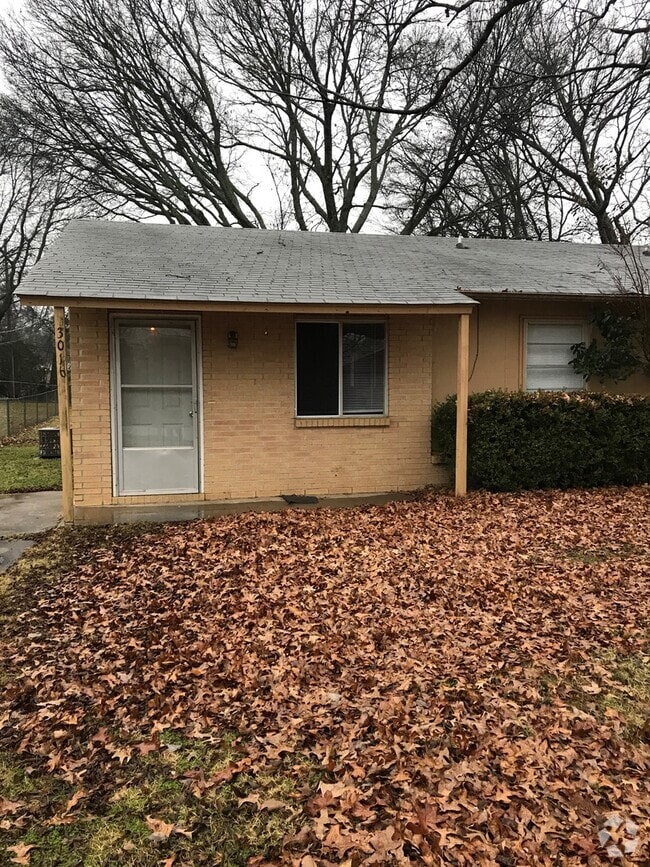 Building Photo - S. 39TH DUPLEX Unit 3016 S. 39TH Rental