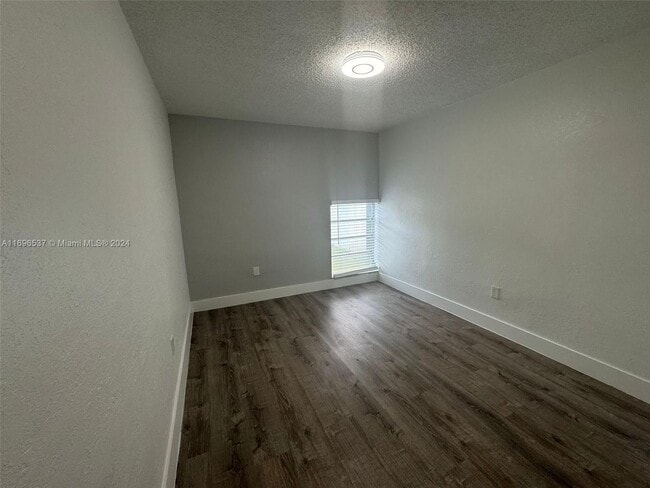 Photo - 6036 SW 25th St Unit 8