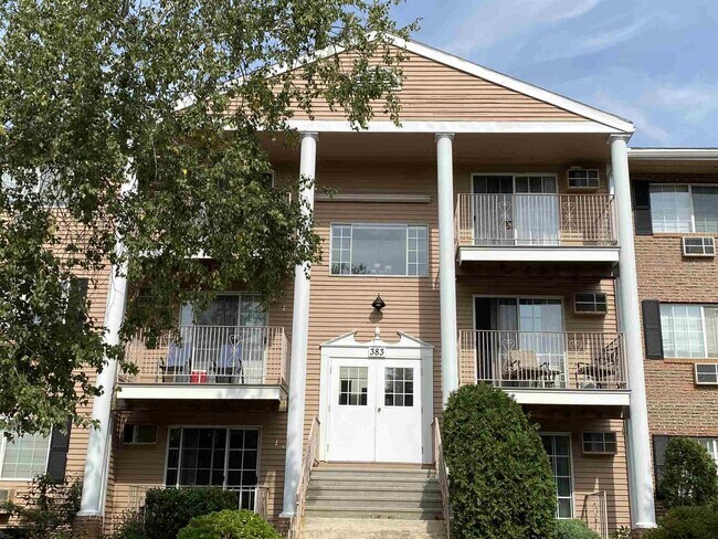 385 Huse Rd Unit 25