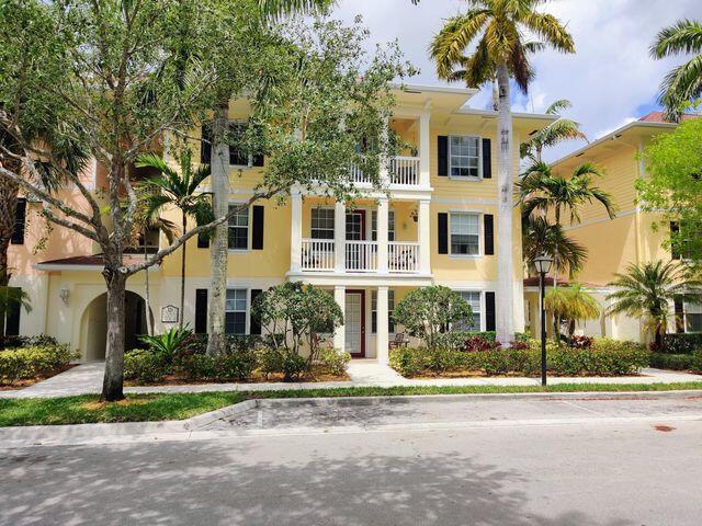 Building Photo - 224 Murcia Dr Unit 201