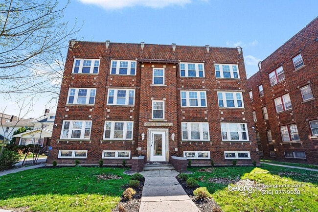 Photo - 12009 Clifton Blvd Unit 9