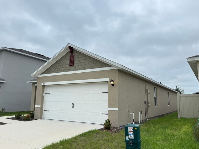 Photo - Charming Davenport 3BD Home with Included Cable & Pet-Friendly Living - $500 off of a month of rent!