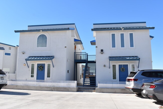 135 Colorado St