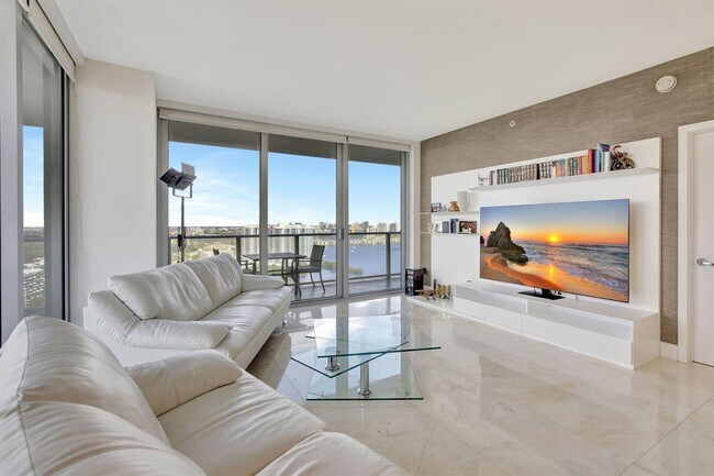 Photo - 16385 Biscayne Blvd Unidad 2901