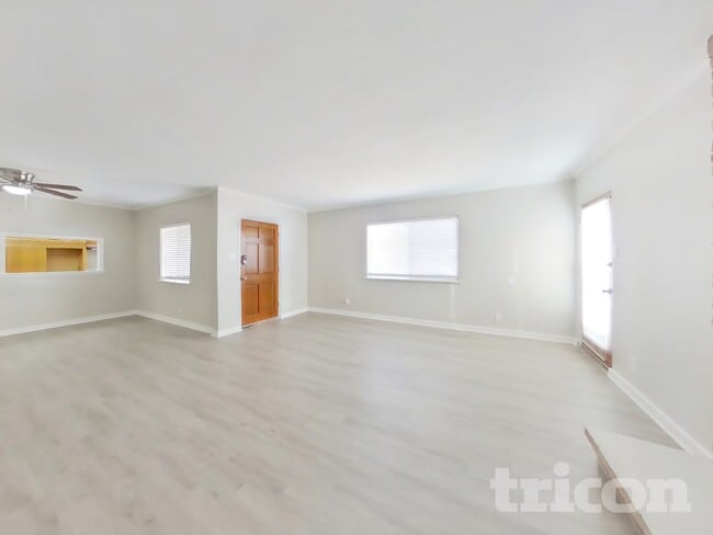 Photo - 10301 Sorrills Creek Ln