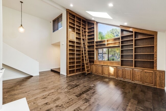 Photo - 4107 Pine Hollow Rd