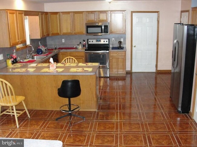 Photo - 108 Reynolds Rd