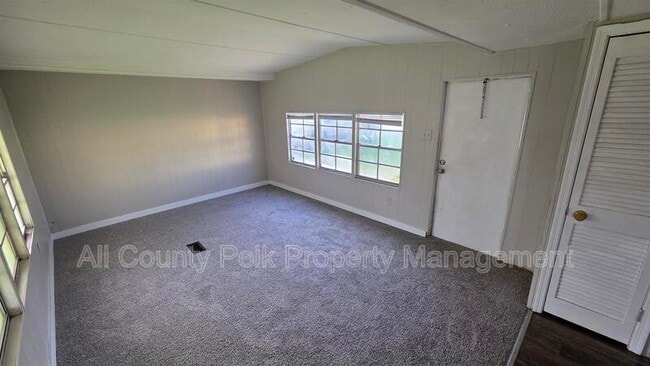 Photo - 2735 W 10th St
