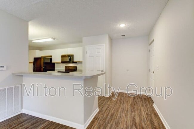 Photo - 74 Fantasy Ln Unit H