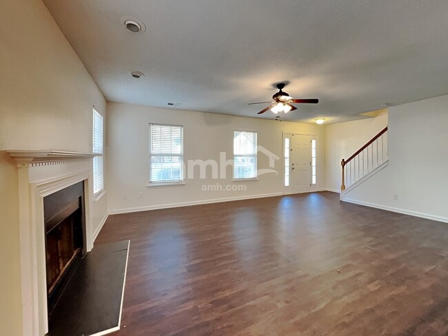 Photo - 130 Devon Forest Dr