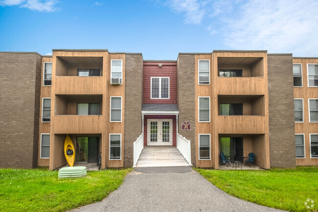 Building Photo - Stillwater Village Apartments