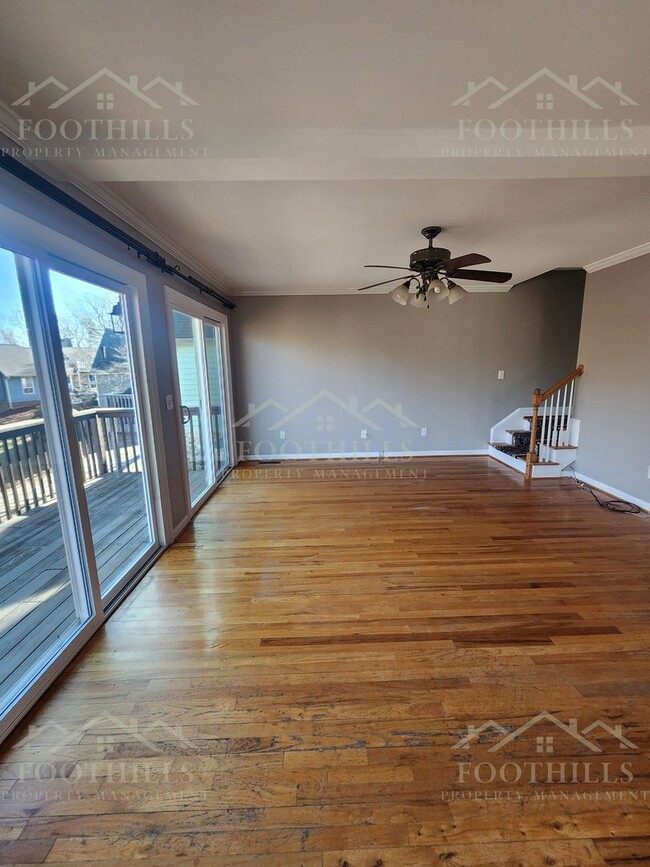 Photo - 235 Harbor Dr