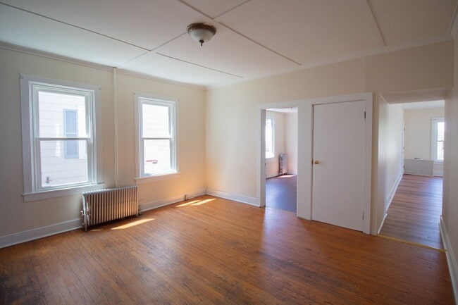 Photo - 207 Maple St Unit 1