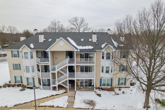 Photo - 318 Wimbeldon Ct