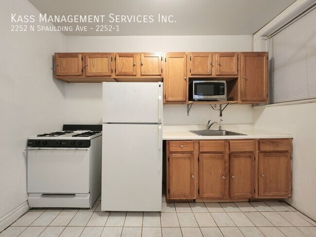 Photo - 2252 N Spaulding Ave Unit 2252-1