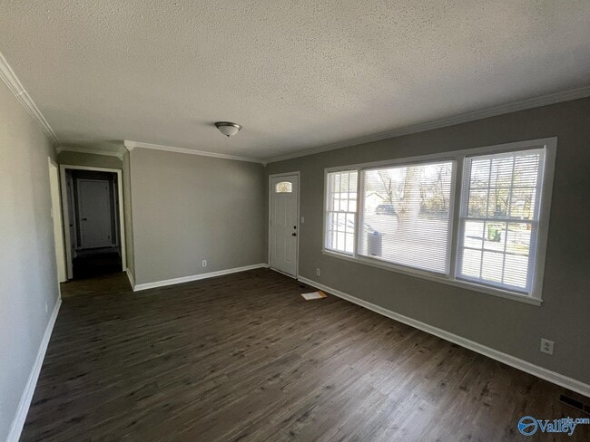 Photo - 4708 Lumary Dr NW