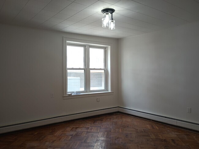 Photo - 18 Oakland Ave Unit 2