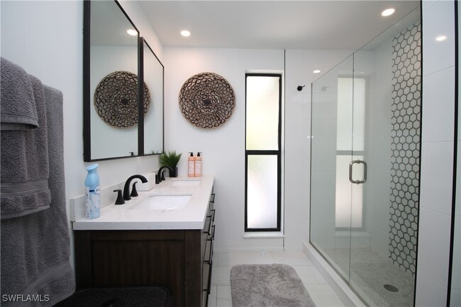 Photo - 3799 Quails Walk