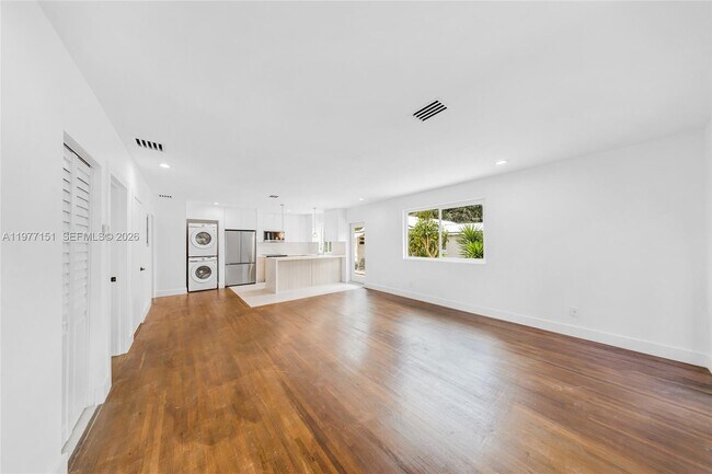 Photo - 250 NW 98th St