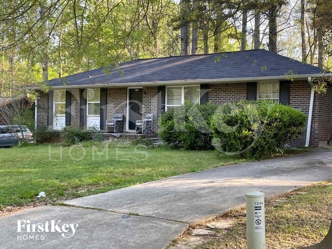 Building Photo - 1334 Labelle St