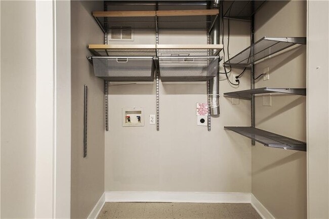 Photo - 232 19th St NW Unit 7317