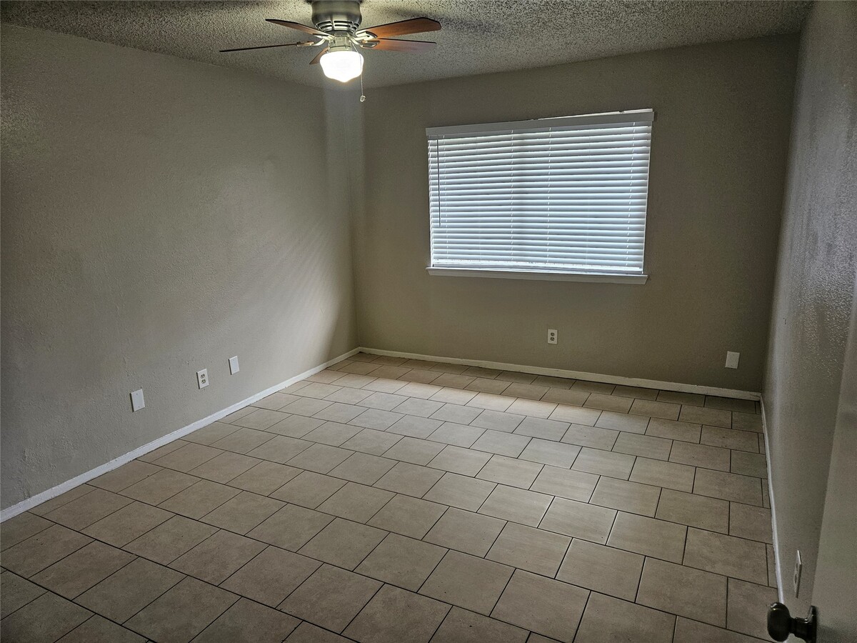 Photo - 10111 Wild Hollow Ln