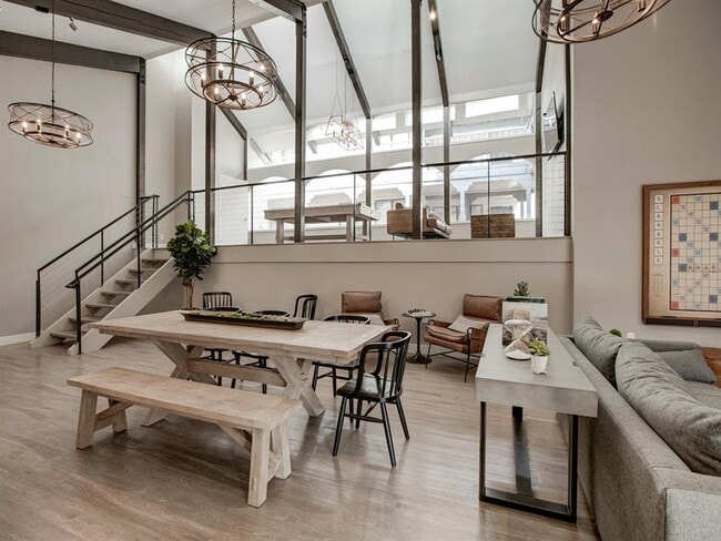 Casa club - Henley and Remy Apartments