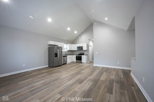 Photo - 2038 E Maryland St