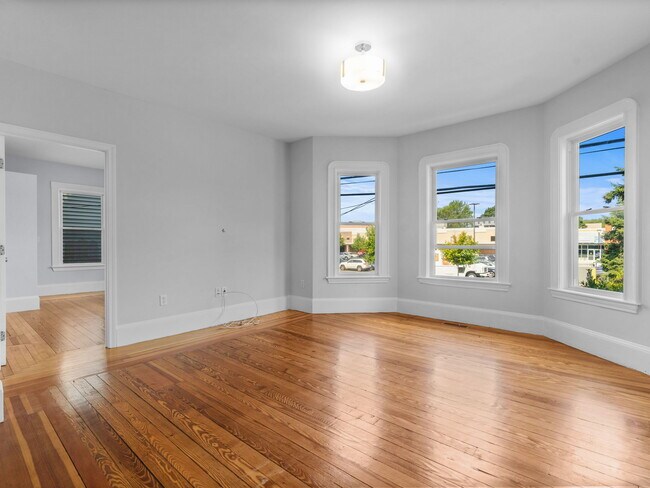 Photo - 98 Elm St Unidad 1