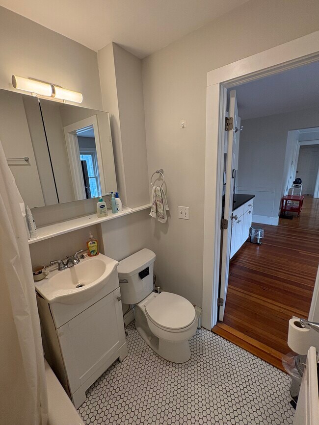 Photo - 755 Somerville Ave Unit 755 Somerville Ave 2