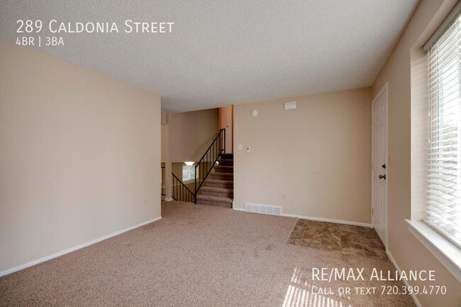 Photo - 289 Caledonia St