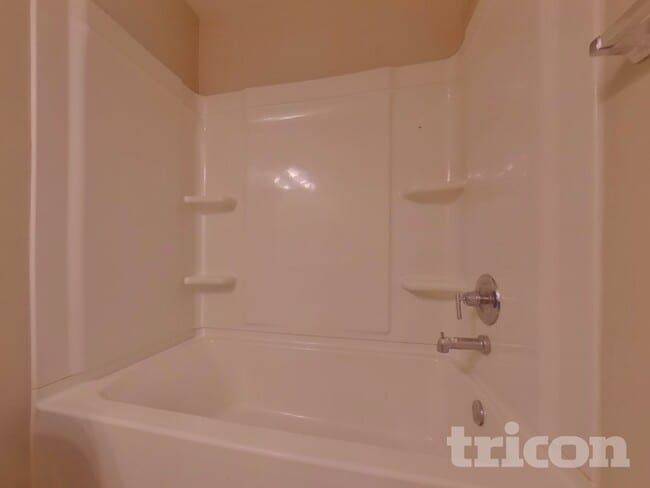 Photo - 4691 Electric Ave SW