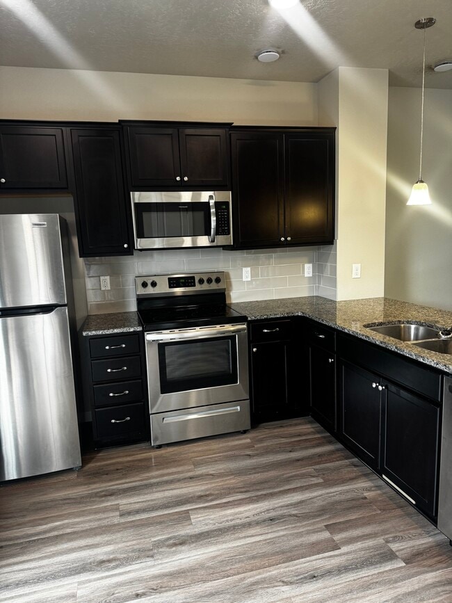 Photo - 5912 S Jessenia Ln Townhome
