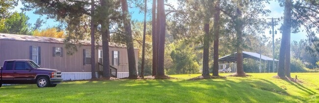 Building Photo - Pine Terrace Rental