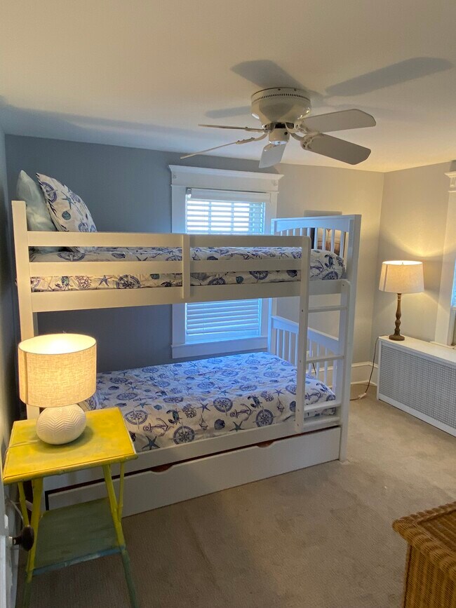 Photo - 1202 5th Ave