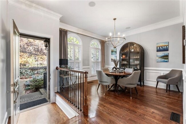 Photo - 3611 Habersham Rd NW