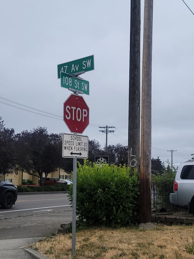 Photo - Convenient Lakewood Location. 1 bedroom $1395.00 includes most utilities Unit 5