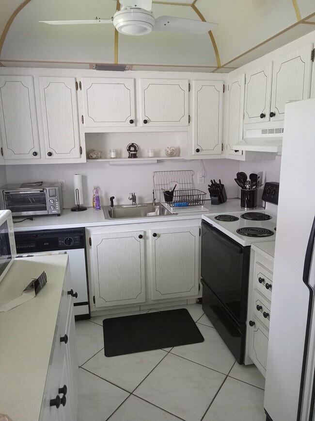 209 Waterford I Unit 209 Waterford I  King's Point