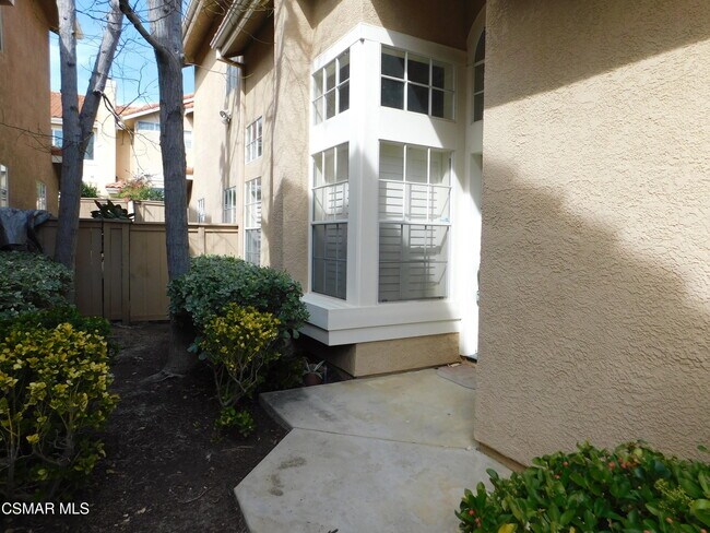 Photo - 4887 Santo Dr