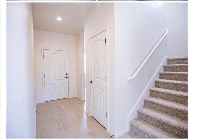 Photo - 213 Dublin Ln