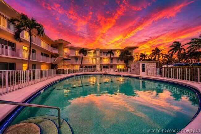 Building Photo - 3600 N Ocean Dr Unit 109