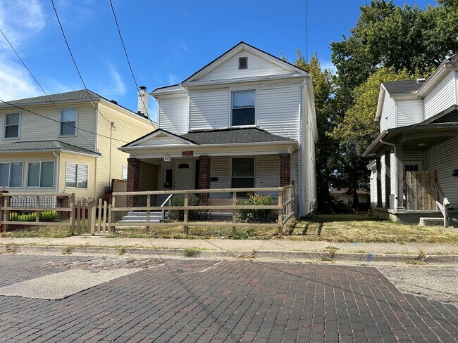 Photo - 445 Livingston Ave Unit 1