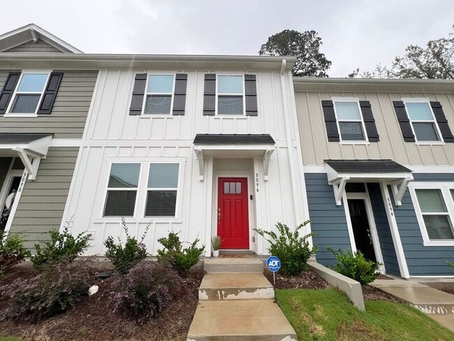 Building Photo - 3096 Spline Cir