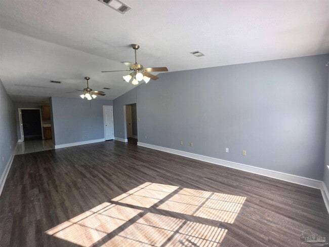Photo - 914 Rentz Ave