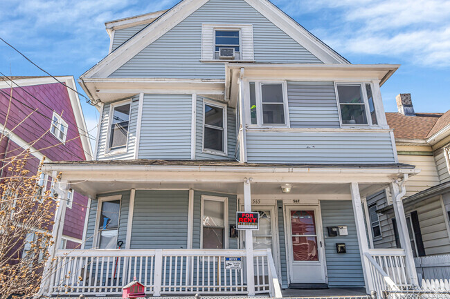 Building Photo - 567 Carroll Ave Rental