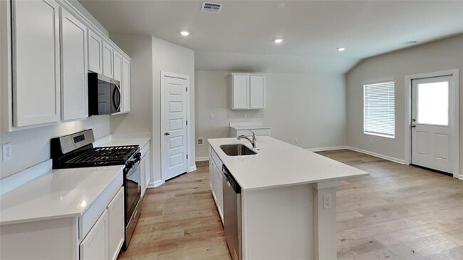 Photo - 12448 NW 140th St